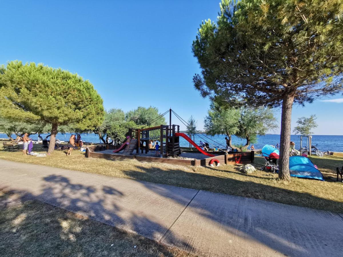 Stella Deluxe Superior 5 Star Apartment, Your Piece Of Heaven By The Sea & Park, With Sea View Novigrad  Екстер'єр фото