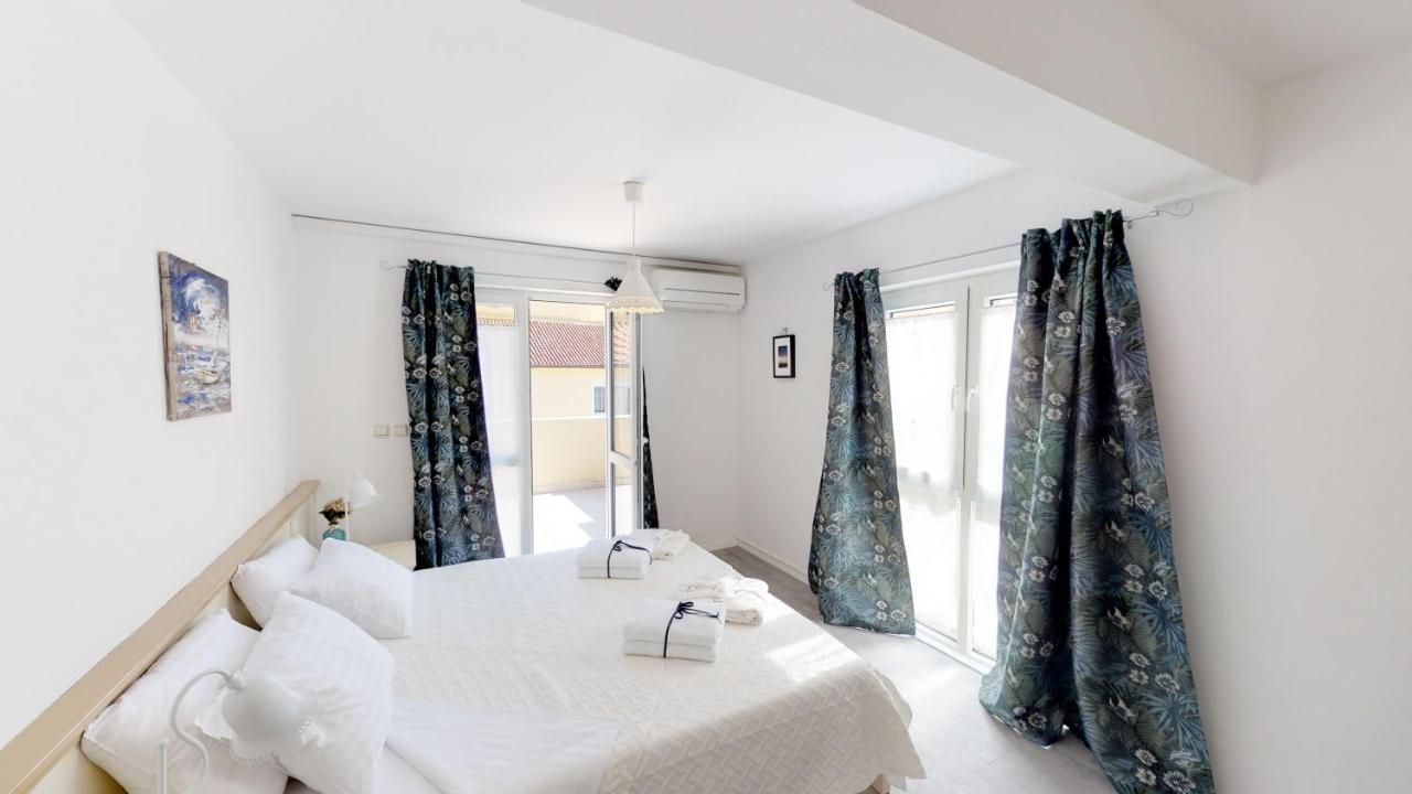 Stella Deluxe Superior 5 Star Apartment, Your Piece Of Heaven By The Sea & Park, With Sea View Novigrad  Екстер'єр фото